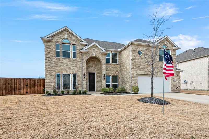 809 Blue Heron Drive, Forney TX 75126 - Photo 2
