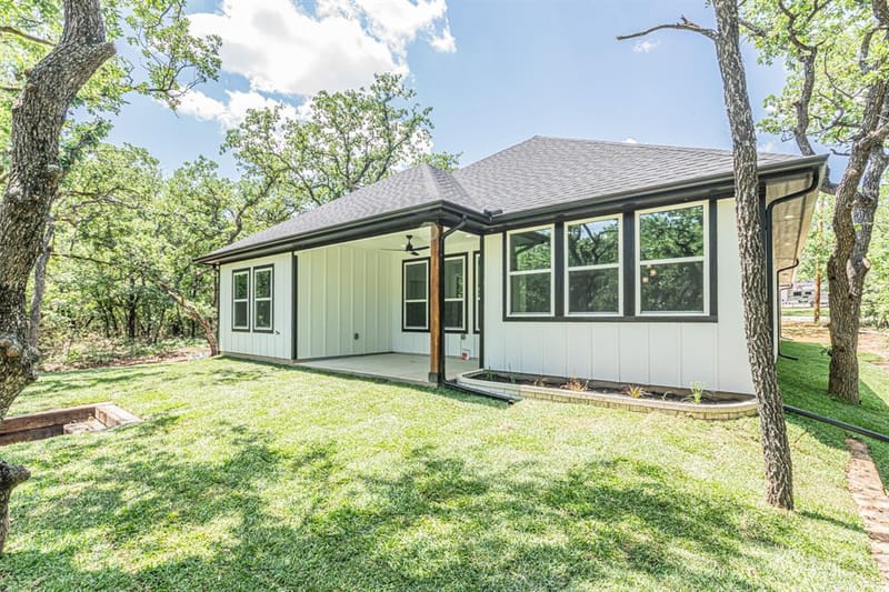 109 Gordons Circle, Runaway Bay TX 76426 - Photo 35