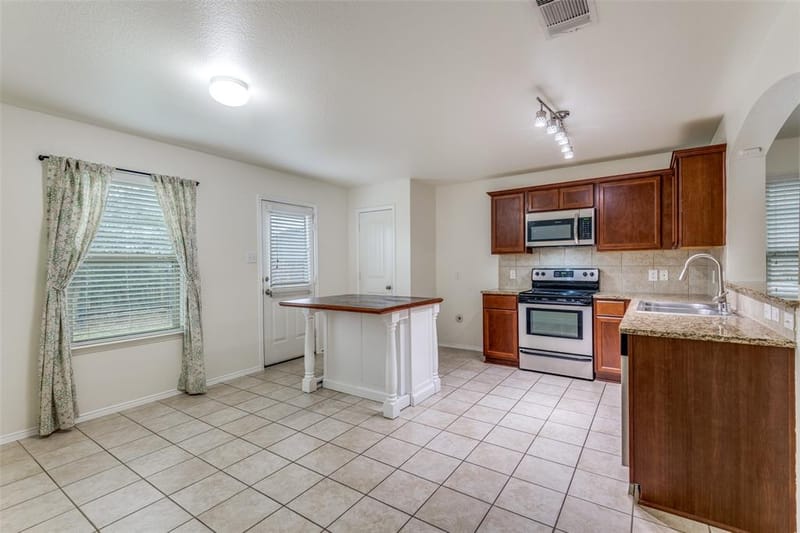 1280 Ophelia Road, Forney TX 75126 - Photo 2