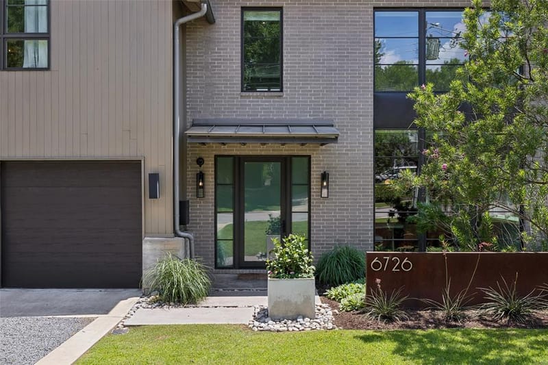 6726 Lake Circle Drive, Dallas TX 75214 - Photo 13