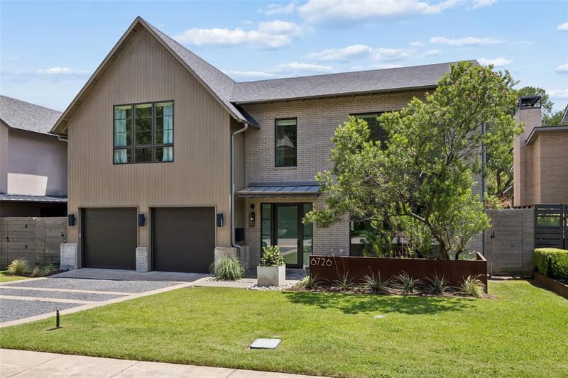 6726 Lake Circle Drive, Dallas TX 75214 - Photo 12