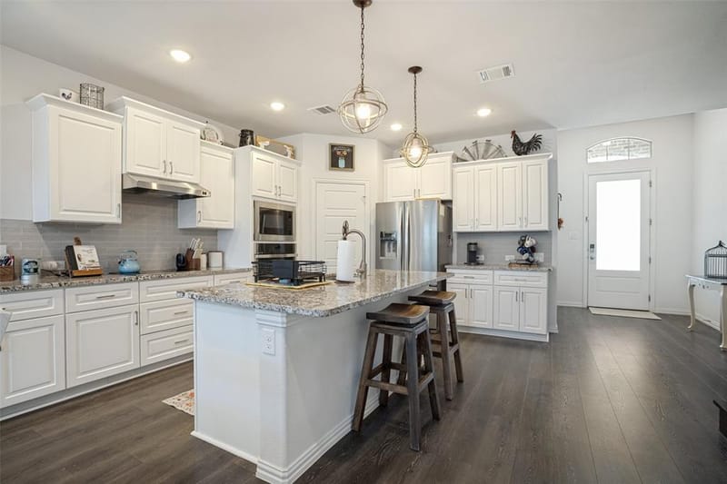 1238 Stagecoach Trail, Justin TX 76247 - Photo 12