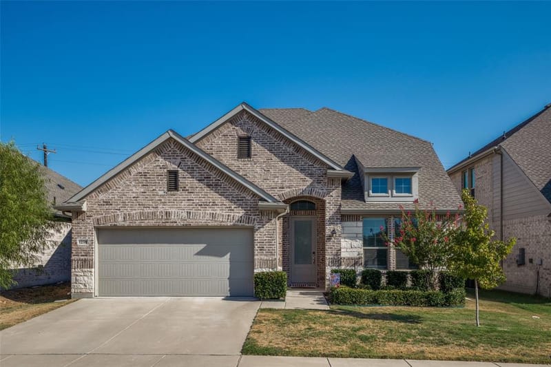 1238 Stagecoach Trail, Justin TX 76247