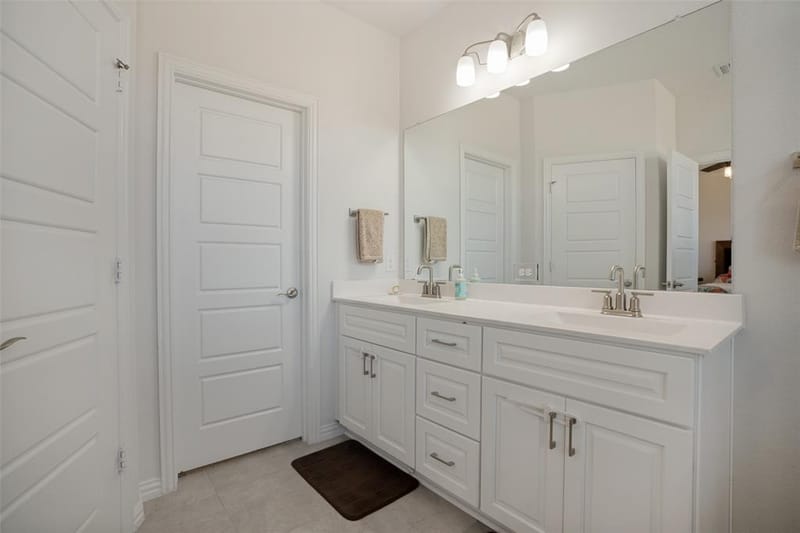 1238 Stagecoach Trail, Justin TX 76247 - Photo 24