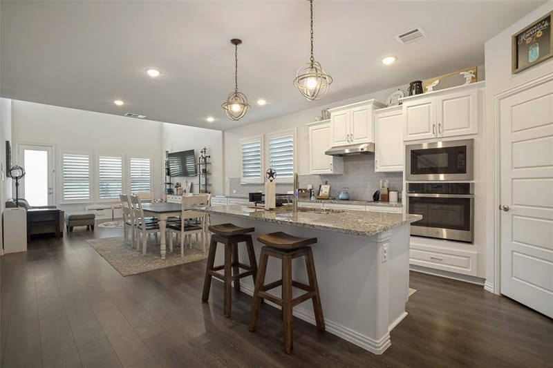 1238 Stagecoach Trail, Justin TX 76247 - Photo 10