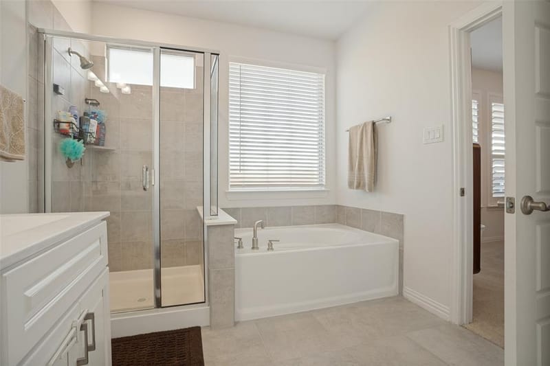 1238 Stagecoach Trail, Justin TX 76247 - Photo 25