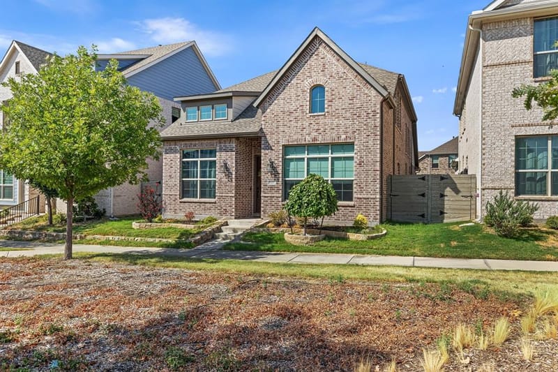 5227 Mareliz Lane, Sachse TX 75048