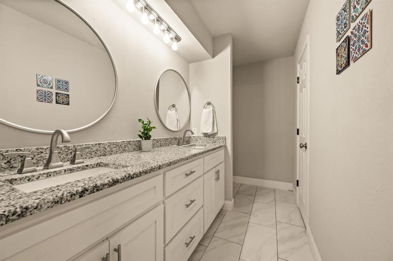 7613 N Richland Boulevard, North Richland Hills TX 76180 - Photo 27