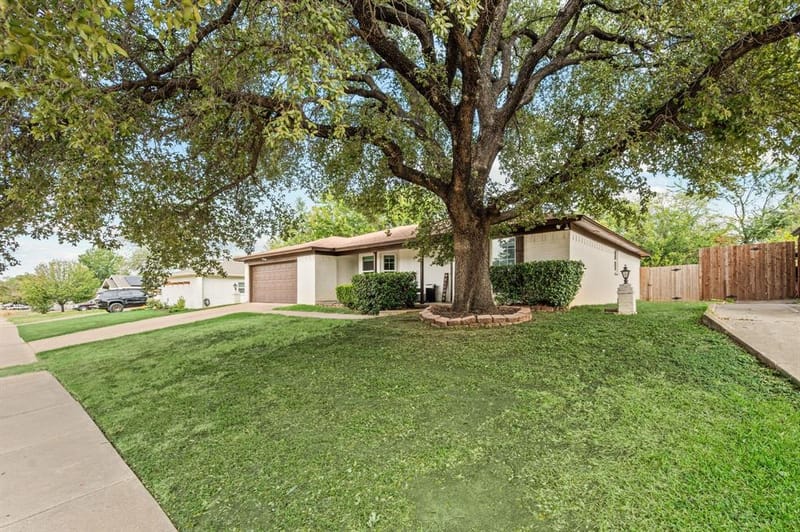 7613 N Richland Boulevard, North Richland Hills TX 76180 - Photo 15