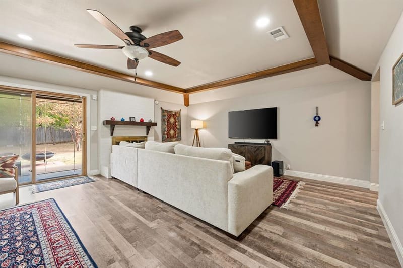7613 N Richland Boulevard, North Richland Hills TX 76180 - Photo 4