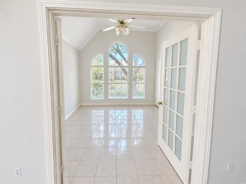 3900 Newhall Drive, Plano TX 75023 - Photo 4