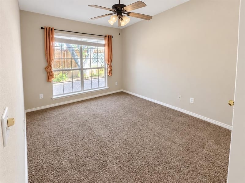 3900 Newhall Drive, Plano TX 75023 - Photo 8