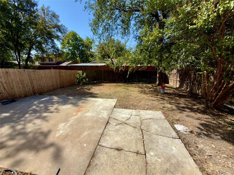 1834 Caldwell, Garland TX 75041 - Photo 7