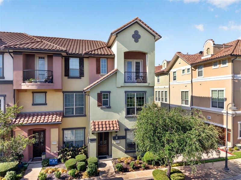 1563 Camino Lago, Irving TX 75039