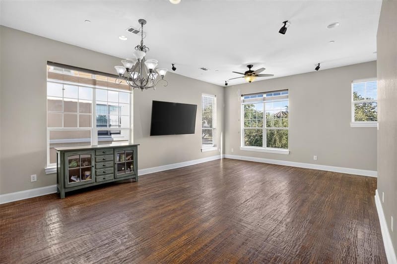 1563 Camino Lago, Irving TX 75039 - Photo 9
