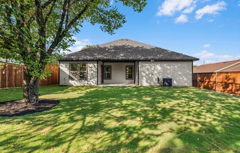 257 Billingslea Drive, Mansfield TX 76063 - Photo 25