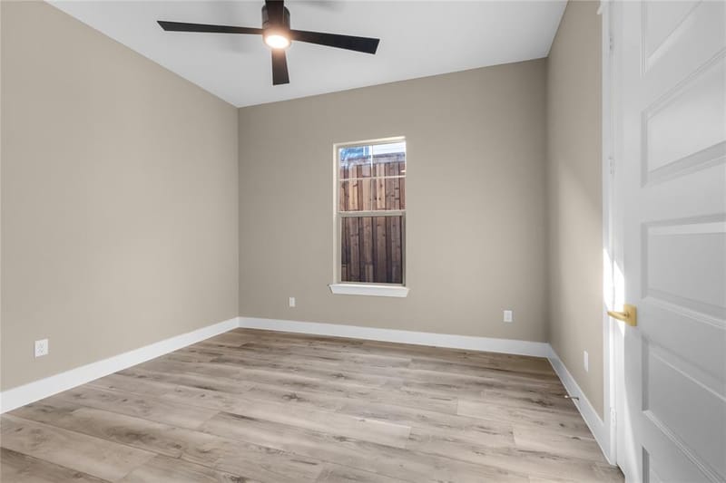 257 Billingslea Drive, Mansfield TX 76063 - Photo 21