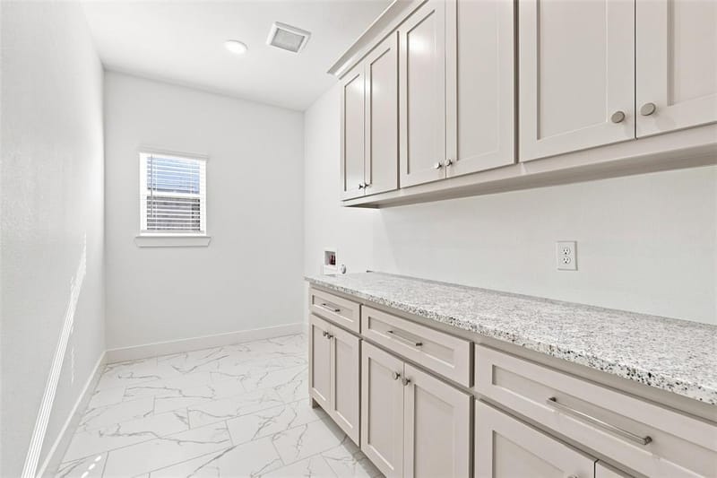 13045 Rainier Drive, Woodway TX 76712 - Photo 18