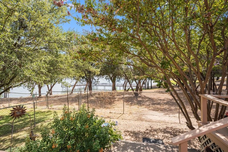 643 S Rough Creek Court, Granbury TX 76048 - Photo 36