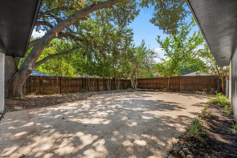 1804 Kingsborough Drive, Arlington TX 76015 - Photo 29