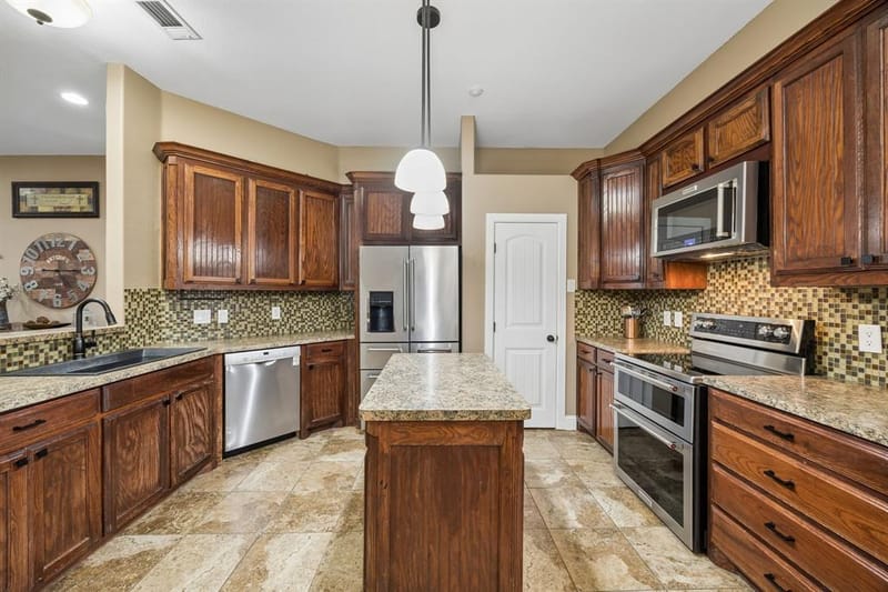 730 S Ridge Drive, Midlothian TX 76065 - Photo 9