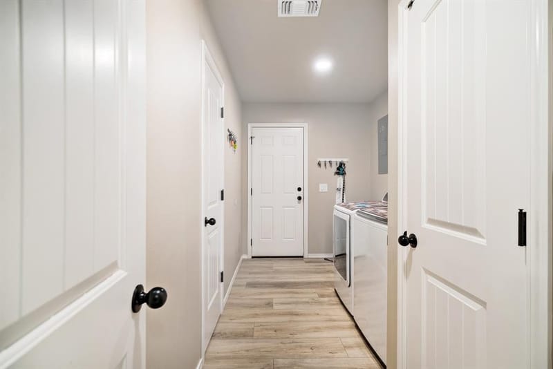 650 FENDLEY, Blossom TX 75416 - Photo 13
