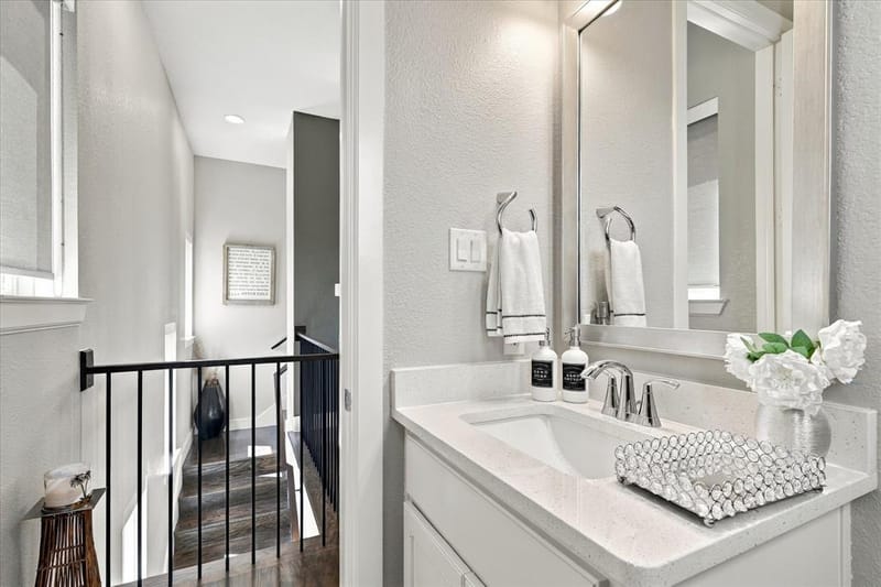 7846 Verona Place, Dallas TX 75231 - Photo 22