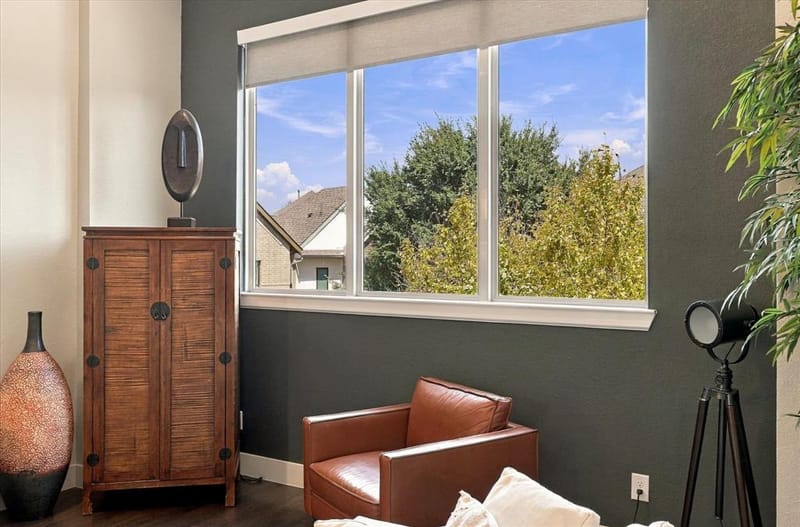 7846 Verona Place, Dallas TX 75231 - Photo 10