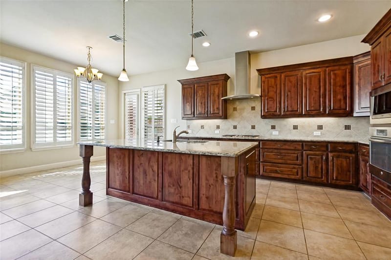 204 Whitewing Lane, Murphy TX 75094 - Photo 9
