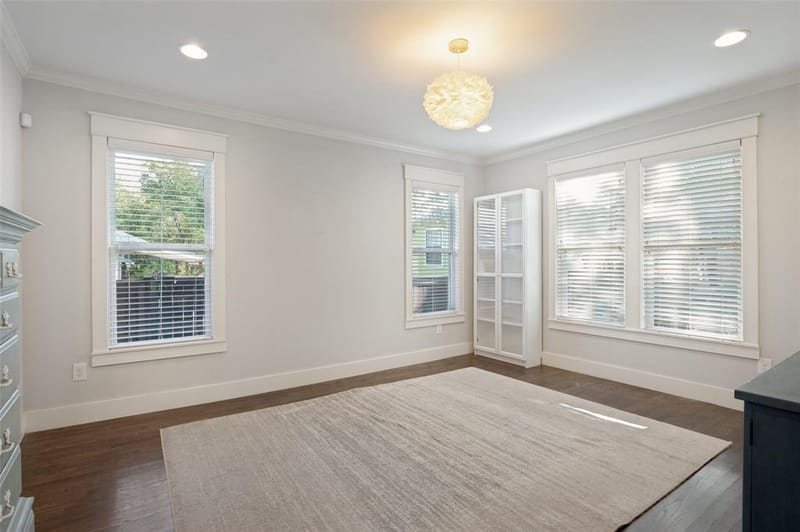 1010 Woodlawn Avenue, Dallas TX 75208 - Photo 18