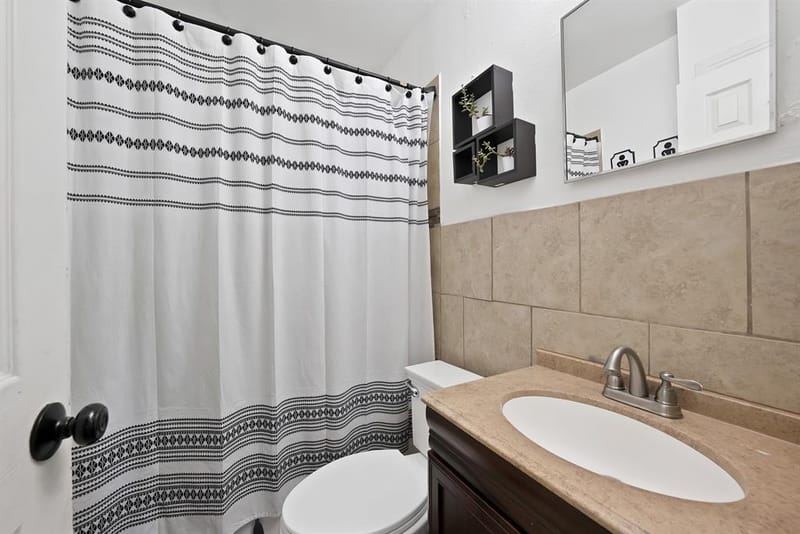 4622 Newmore Avenue, Dallas TX 75209 - Photo 20