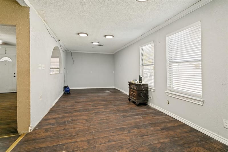 4329 Lubbock Avenue, Fort Worth TX 76115 - Photo 7