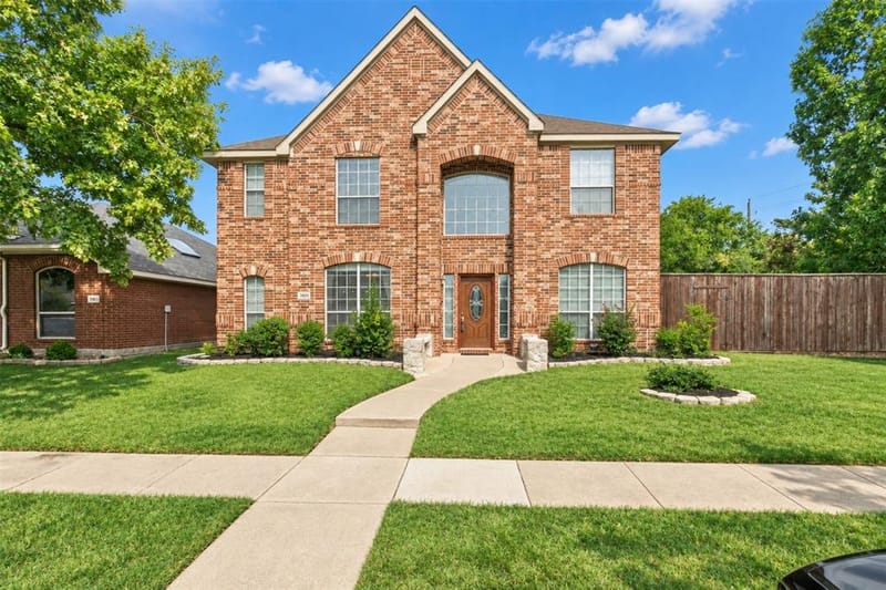 3925 Gardenia Lane, McKinney TX 75070 - Photo 6