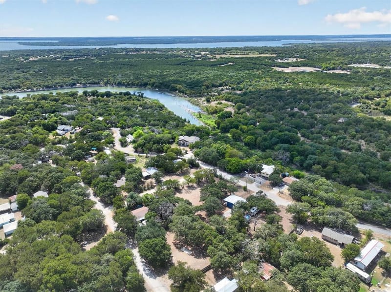 237 Live Oak Loop, Whitney TX 76692 - Photo 2