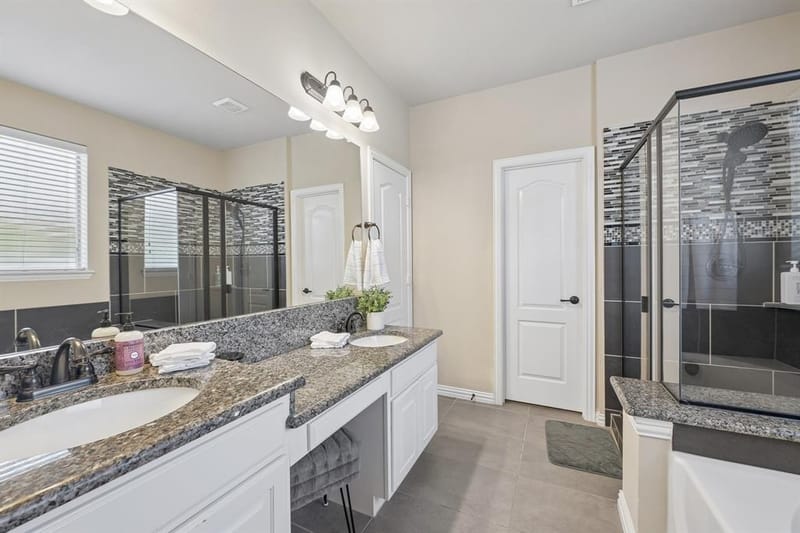 8624 Tribute Lane, Fort Worth TX 76131 - Photo 13