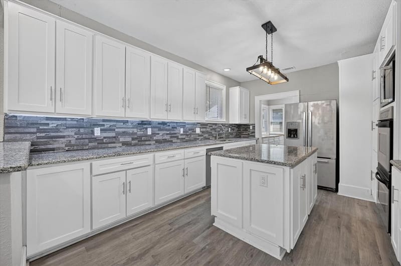 316 S Montreal Avenue, Dallas TX 75208 - Photo 11