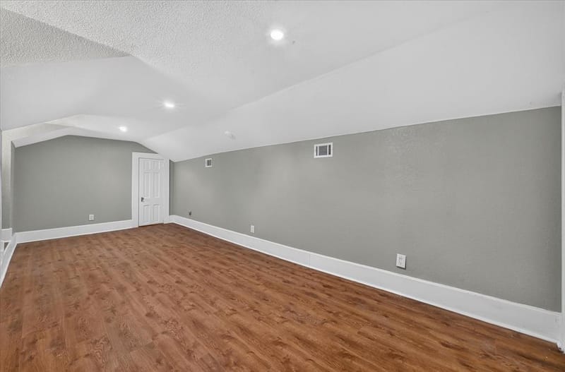 316 S Montreal Avenue, Dallas TX 75208 - Photo 25