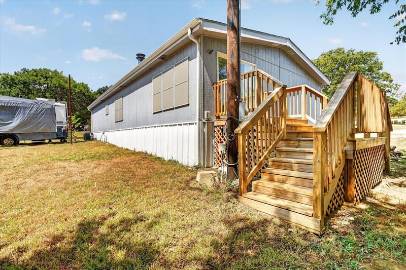 824 Quail Run, Cleburne TX 76031 - Photo 5