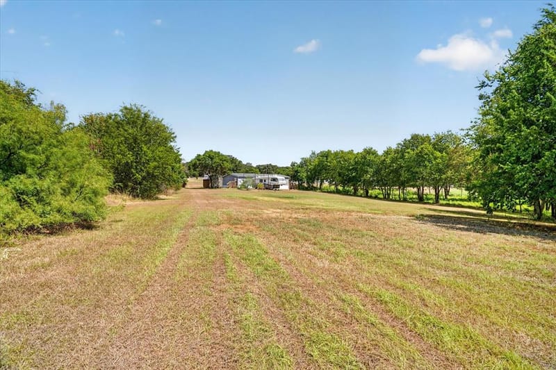 824 Quail Run, Cleburne TX 76031 - Photo 33