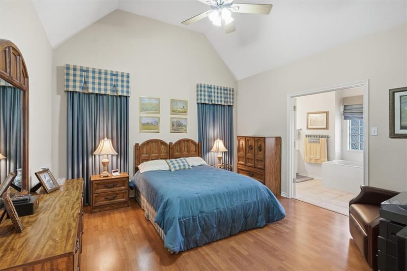 8649 River Hills Road, Godley TX 76044 - Photo 11