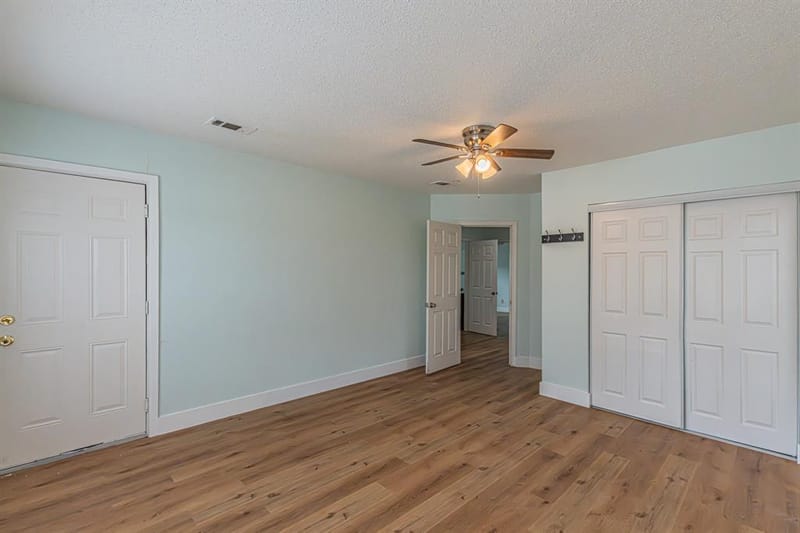 2543 E Ann Arbor Avenue, Dallas TX 75216 - Photo 34