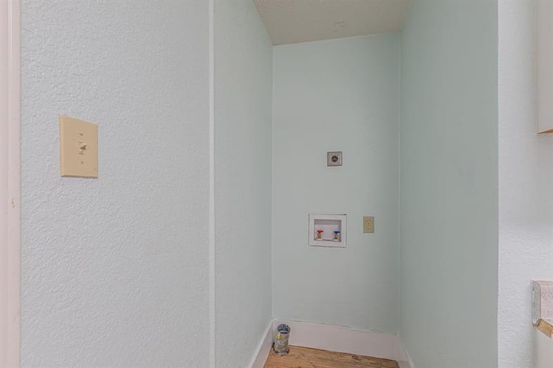 2543 E Ann Arbor Avenue, Dallas TX 75216 - Photo 18