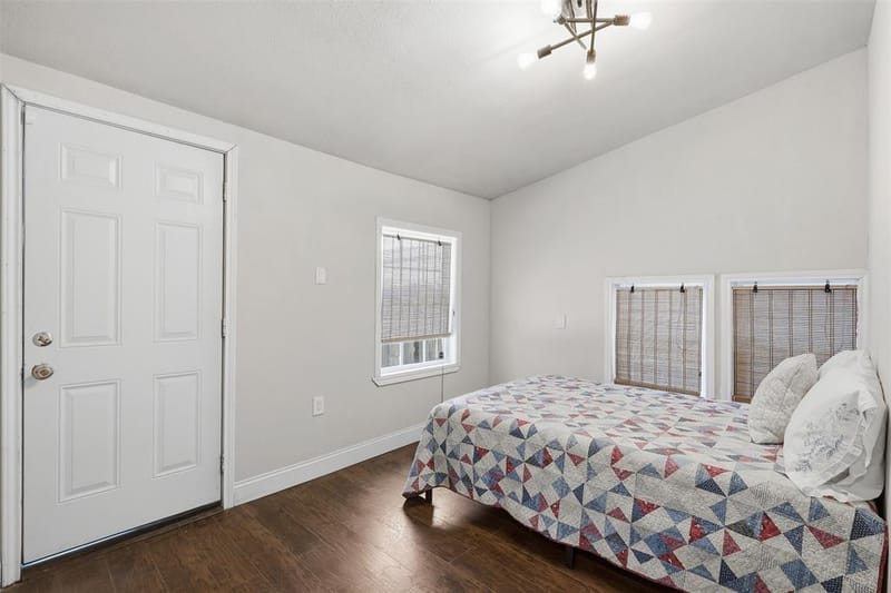 1321 Stewart Street, Fort Worth TX 76104 - Photo 24
