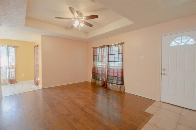 2651 Anderson Street, Dallas TX 75215 - Photo 6