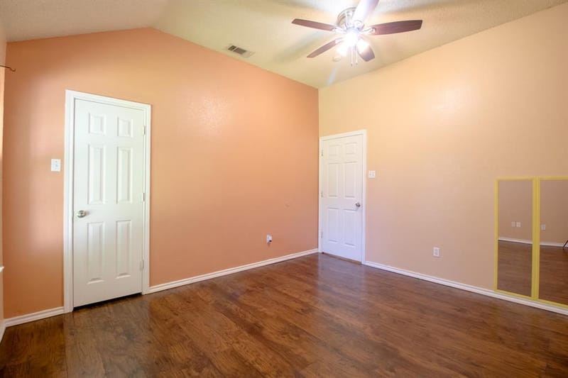 2651 Anderson Street, Dallas TX 75215 - Photo 11