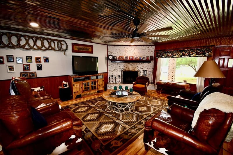324 County Road 317, Comanche TX 76442 - Photo 30