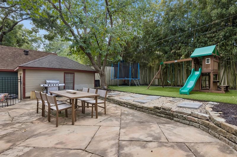 1027 Sarasota Circle, Dallas TX 75223 - Photo 29