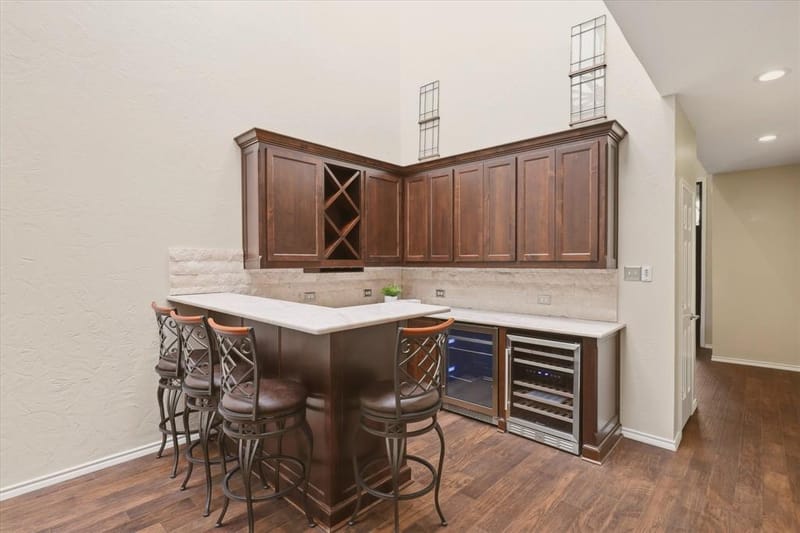 3465 Courtyard Circle, Farmers Branch TX 75234 - Photo 6