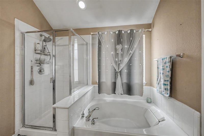 12361 Hawk Creek Drive, Frisco TX 75033 - Photo 27