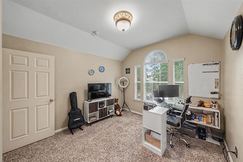 12361 Hawk Creek Drive, Frisco TX 75033 - Photo 19